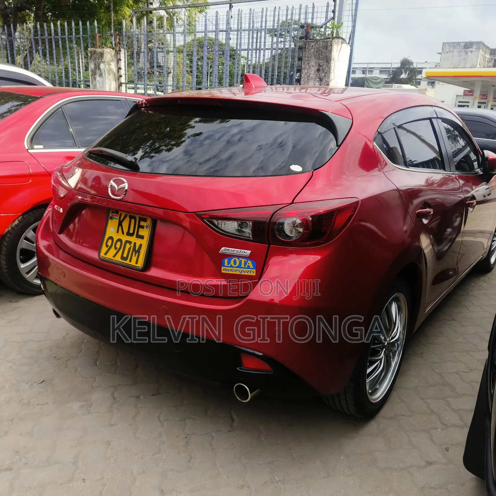 Mazda Axela 2015 Red