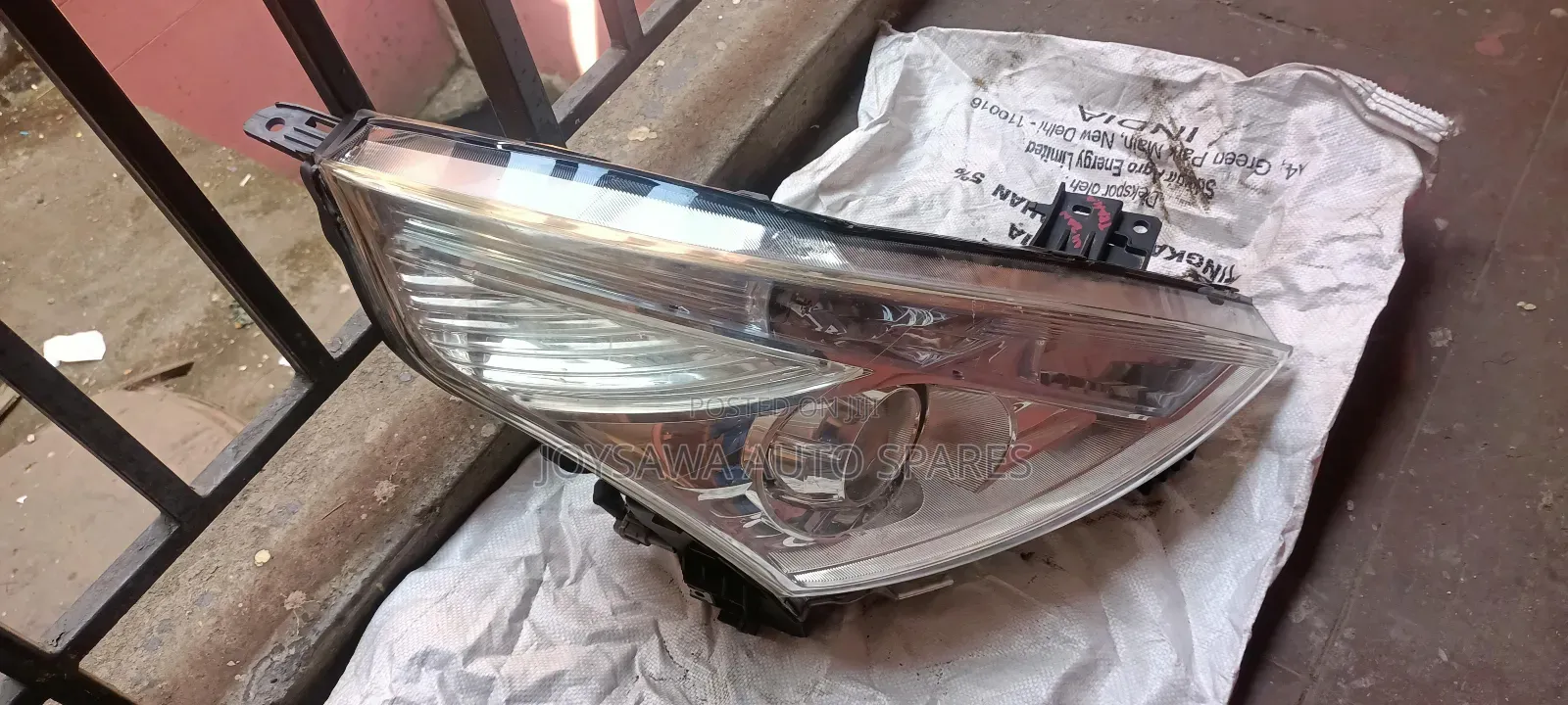 Nissan Teana (J32) Xenon Focus Headlight