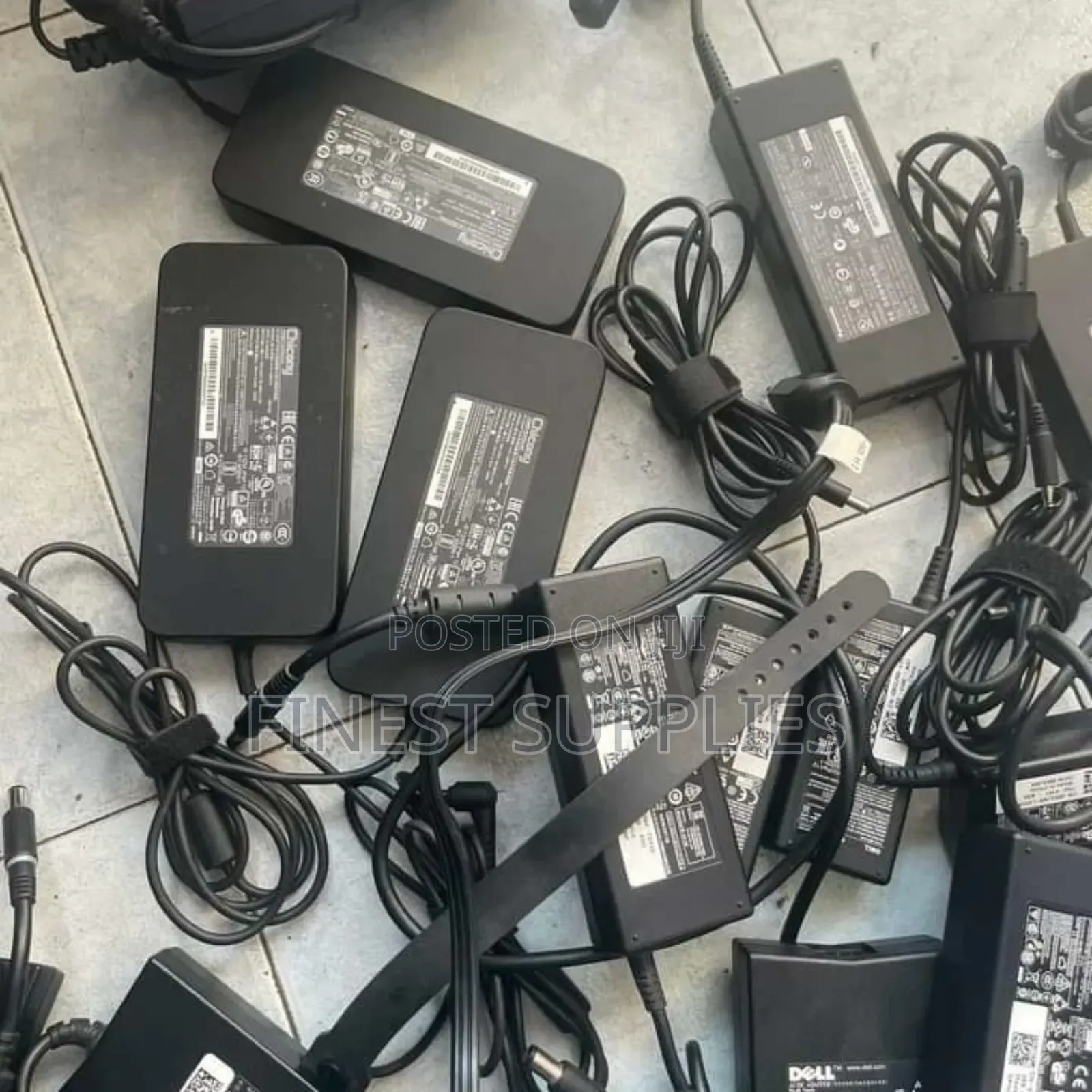 Laptop Adapter Chargers for Hp, Dell, Lenovo, Acer Available on Offer