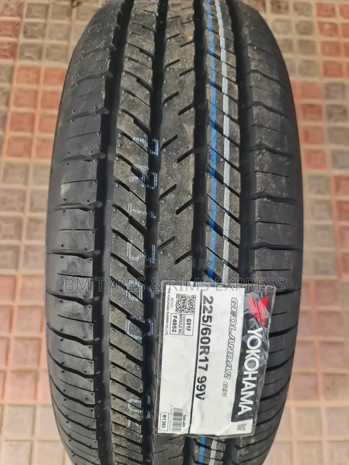 225 /60 R17 Yokohama Tyres (Highway Terrrain) Japan. G91.