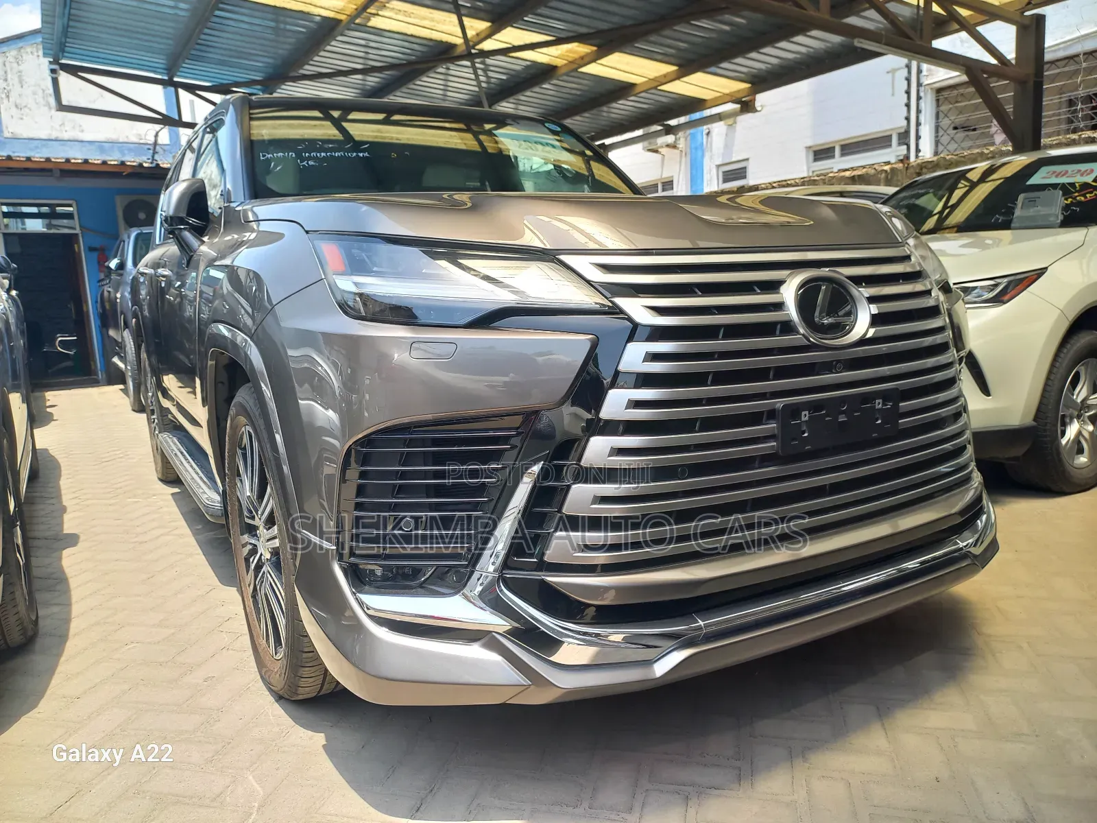 Lexus LX LX 600 2023 Gray