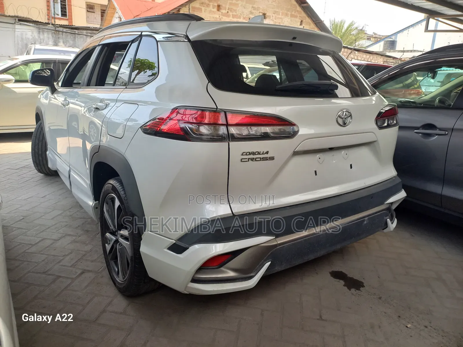 Toyota Corolla Cross 2.0 Petrol AWD 2021 White