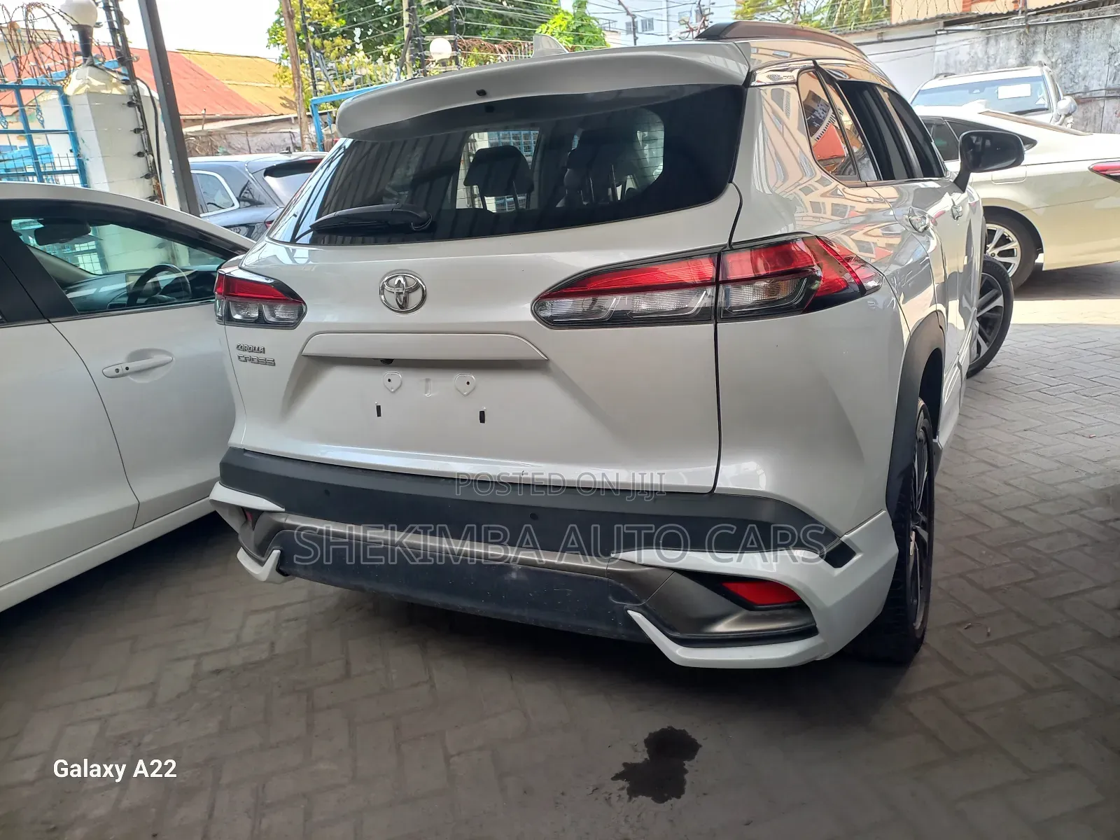 Toyota Corolla Cross 2.0 Petrol AWD 2021 White