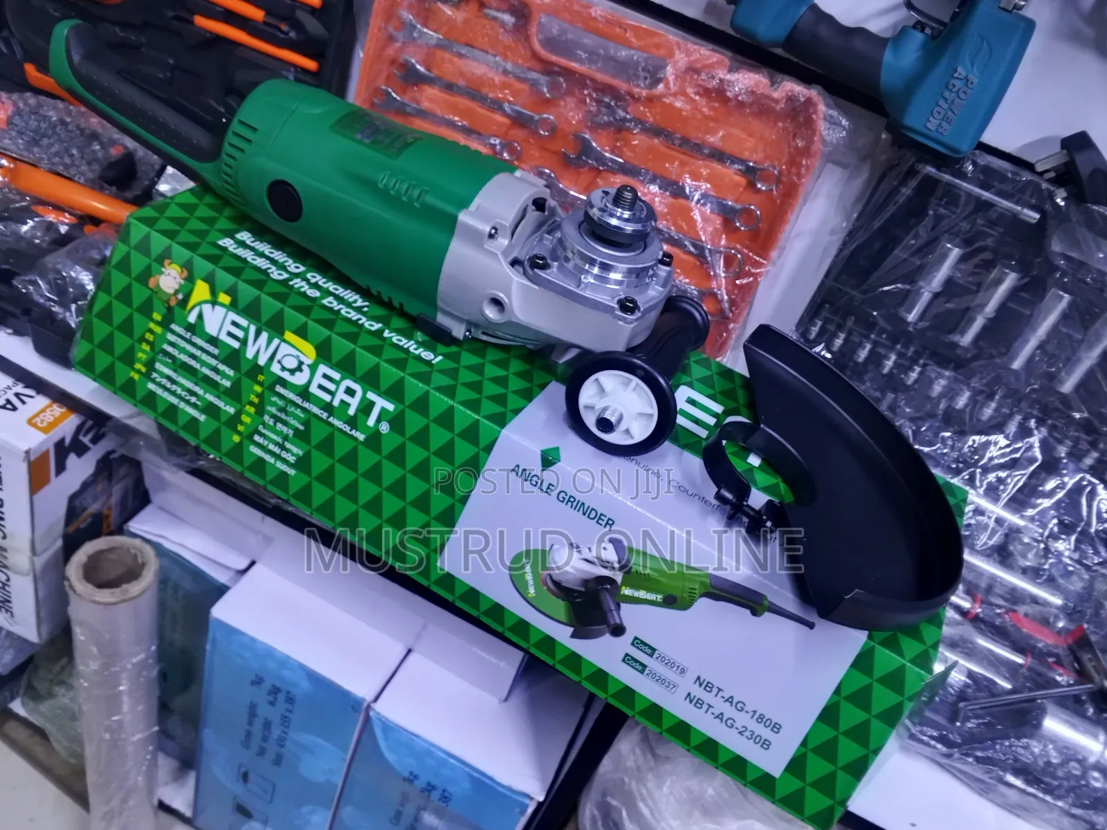 Brand New Newbeat Angle Grinder 9"