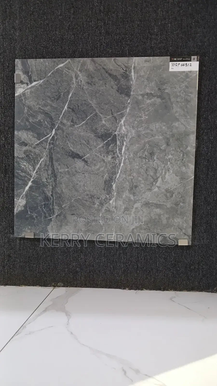 Glossy Dark Grey 600*600mm Floor Tiles