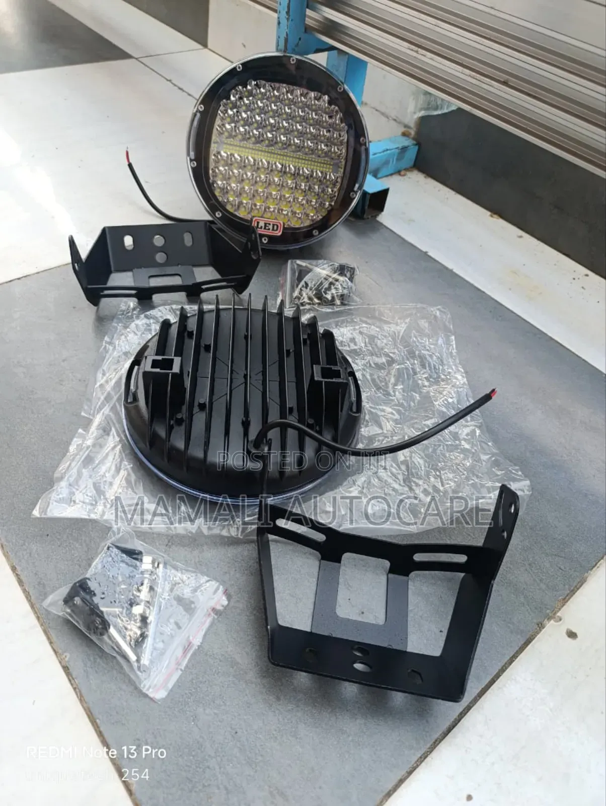 9 Inch Ultra Bright Led Driving Light Universal Fit