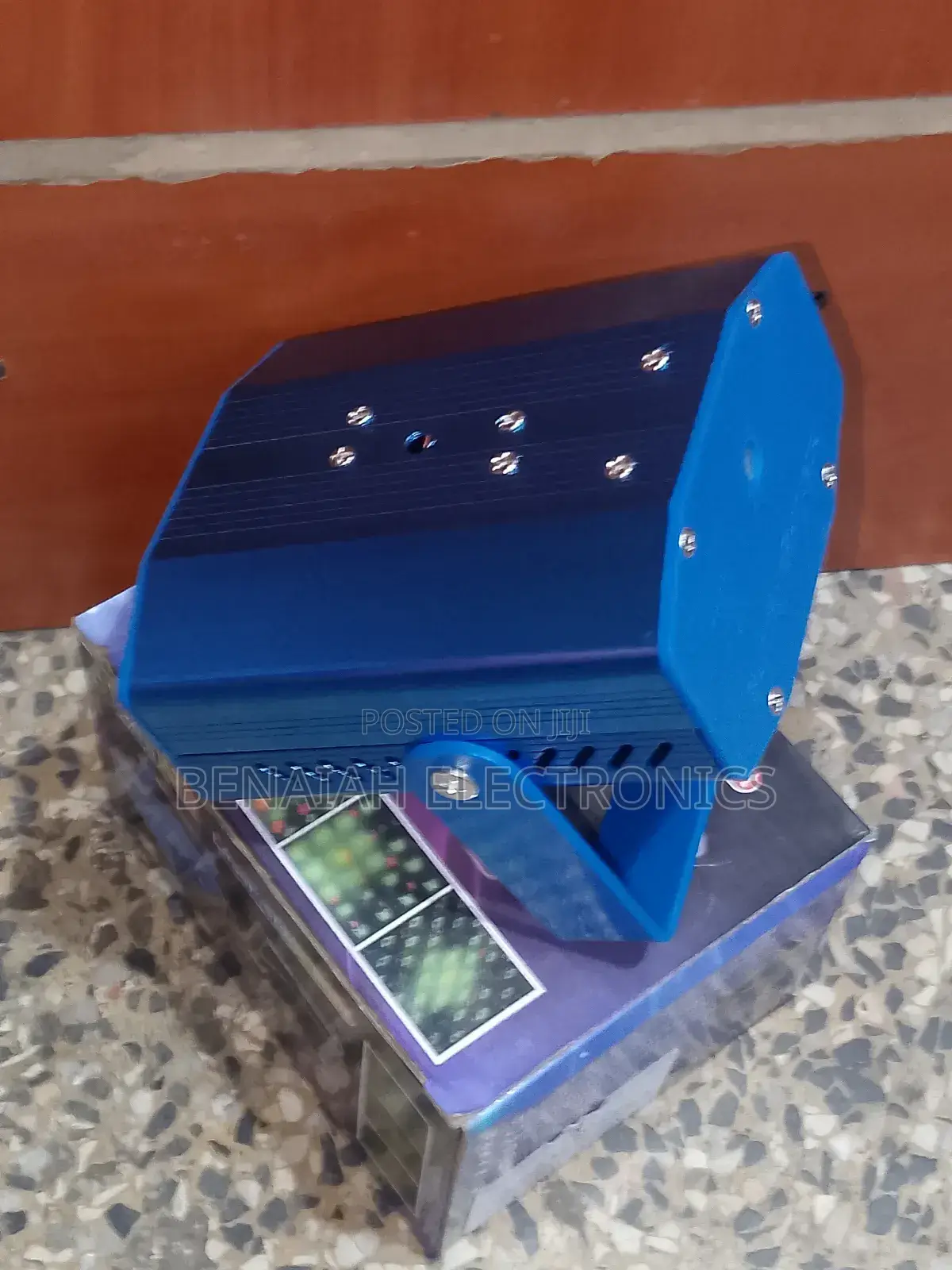 Laser Stage Lighting Machine With More Than 1000 Stylish Beams