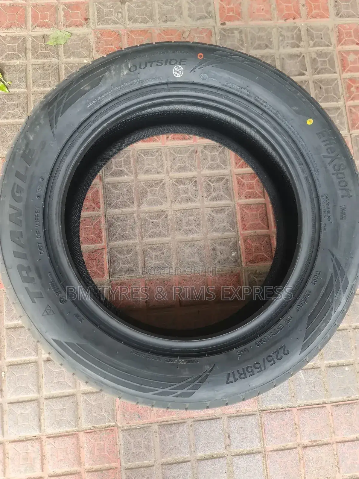225 /55 R17 Triangle Tyres (Effexsport)