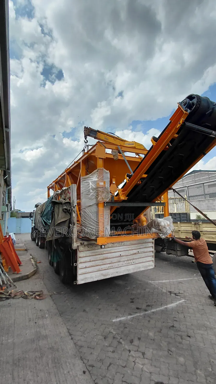 Industrial Concrete Batching Plant Fully Automatic Brand New .