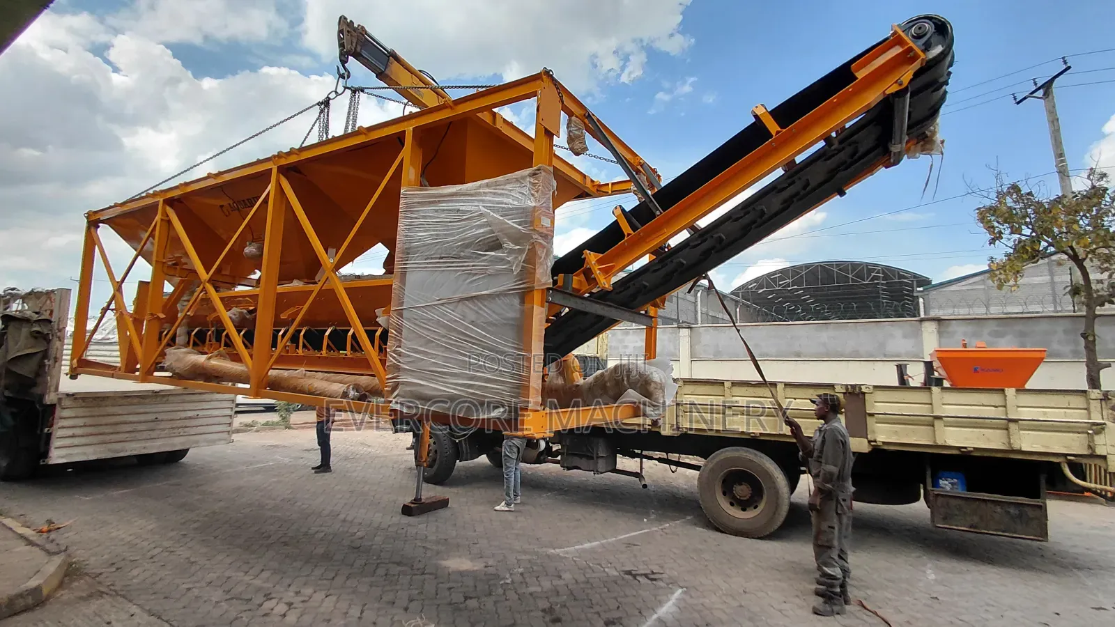 Brand New Industrial Concrete Batching Plant Fully Automatic.