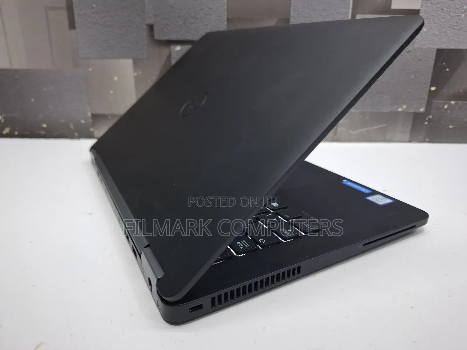 Laptop Dell Latitude 12 E7270 8GB Intel Core i5 SSD 256GB