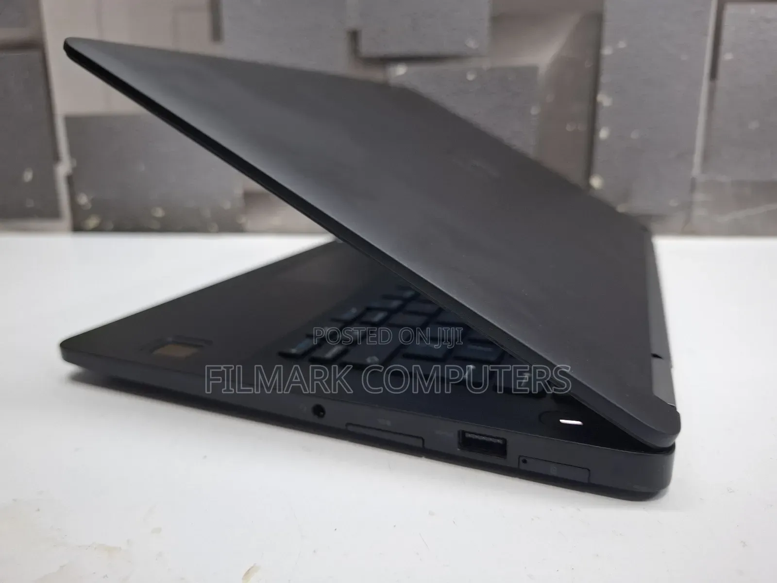 Laptop Dell Latitude 12 E7270 8GB Intel Core i5 SSD 256GB