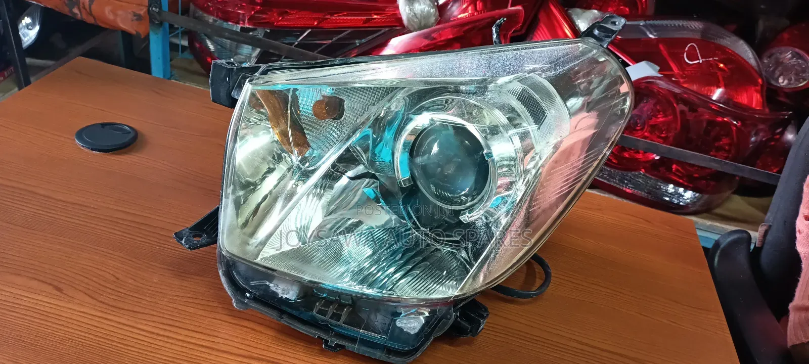 Toyota Iq Xenon Headlight