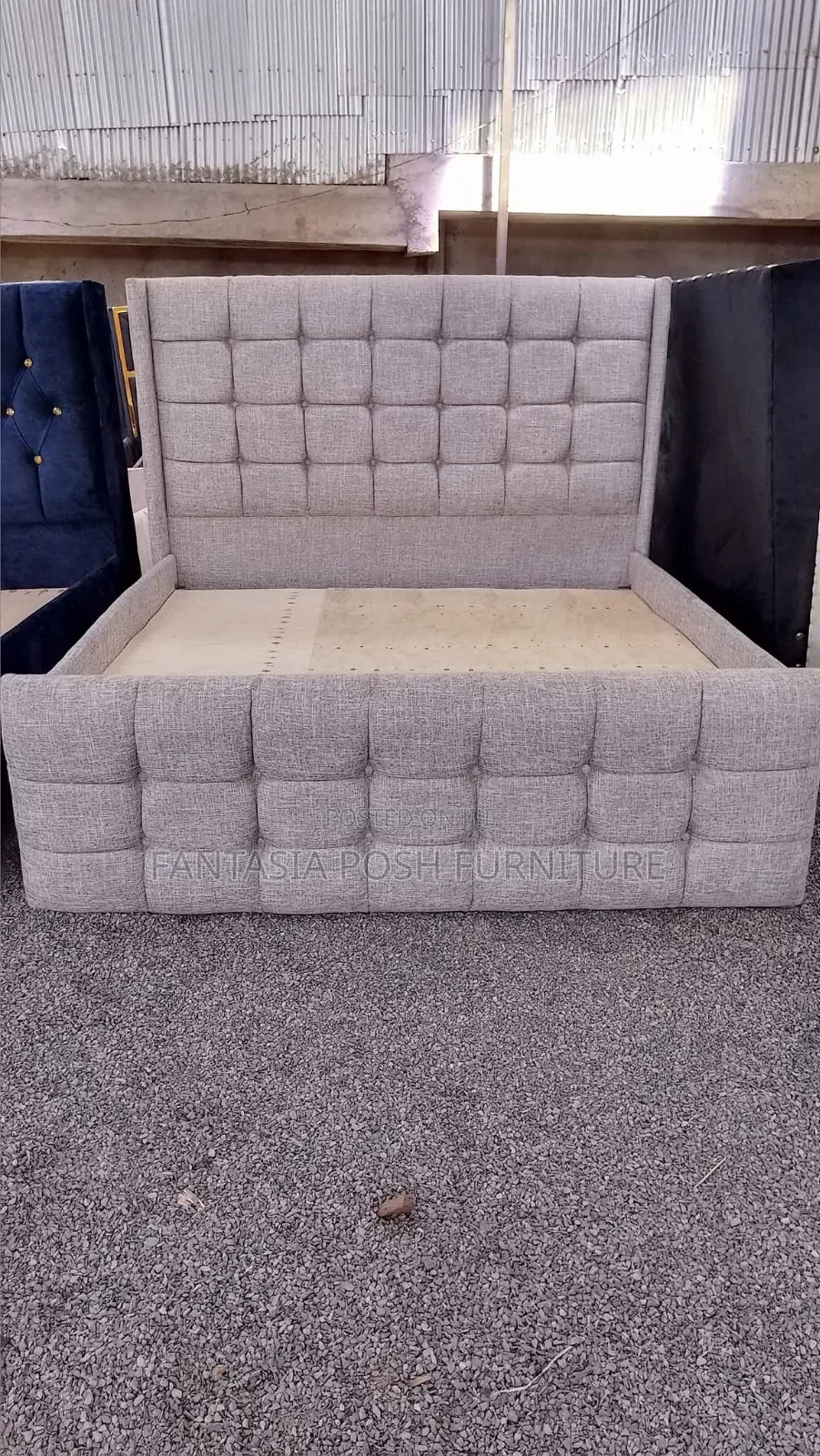 5x6 Grey Square-Tufted Platform Bed