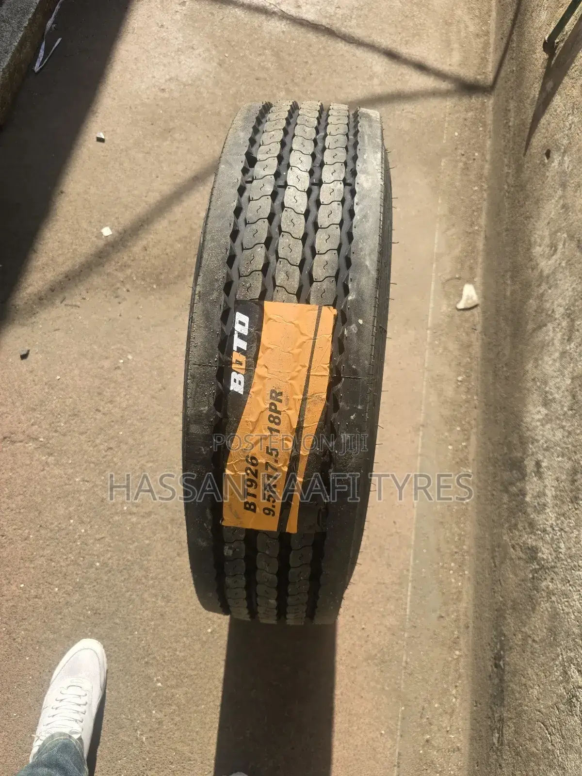 9.5r17.5 Boto (Front )