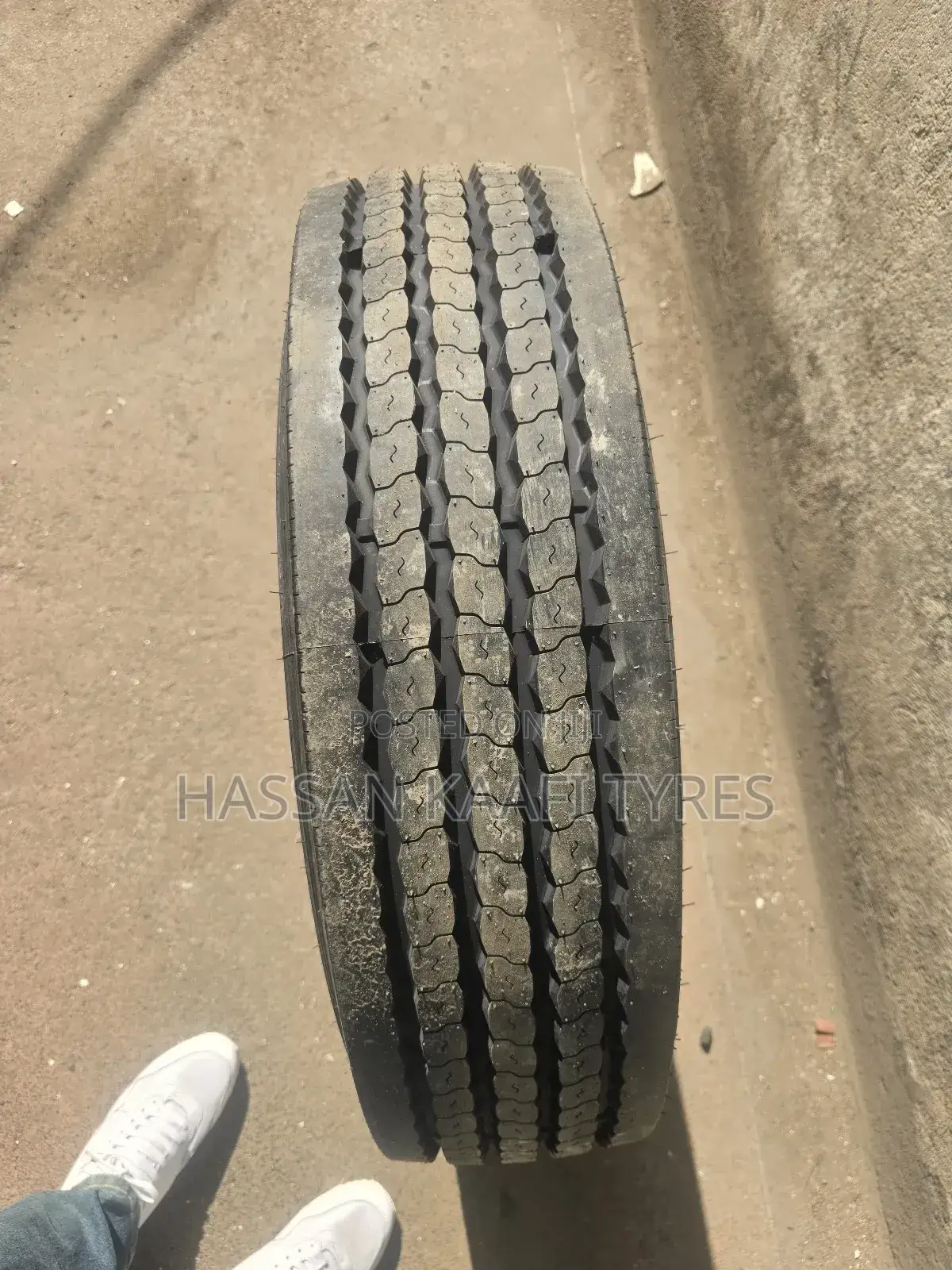 9.5r17.5 Boto (Front )