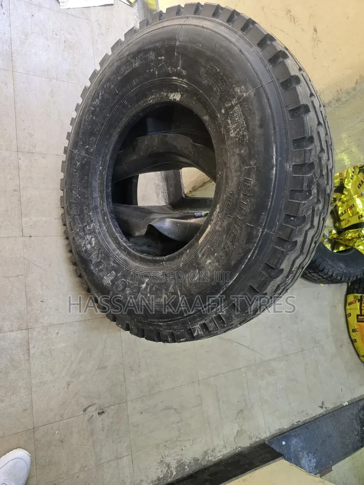825r16 Boto Tyre
