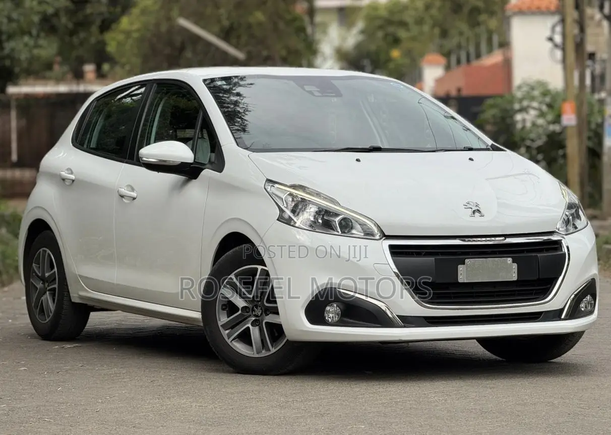 Peugeot 208 2018 White