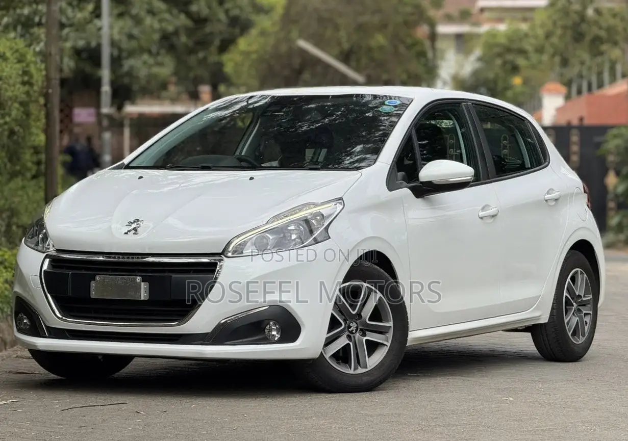 Peugeot 208 2018 White