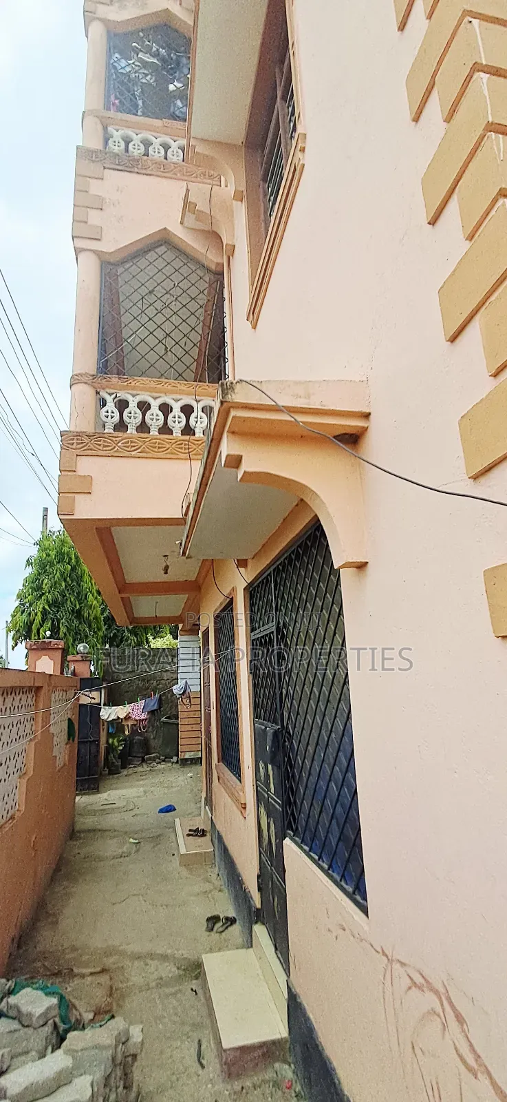 1bdrm Block of Flats in Bamburi for sale