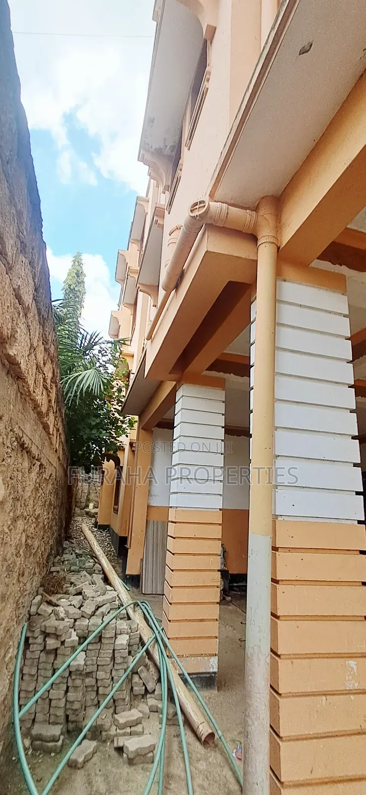 1bdrm Block of Flats in Bamburi for sale