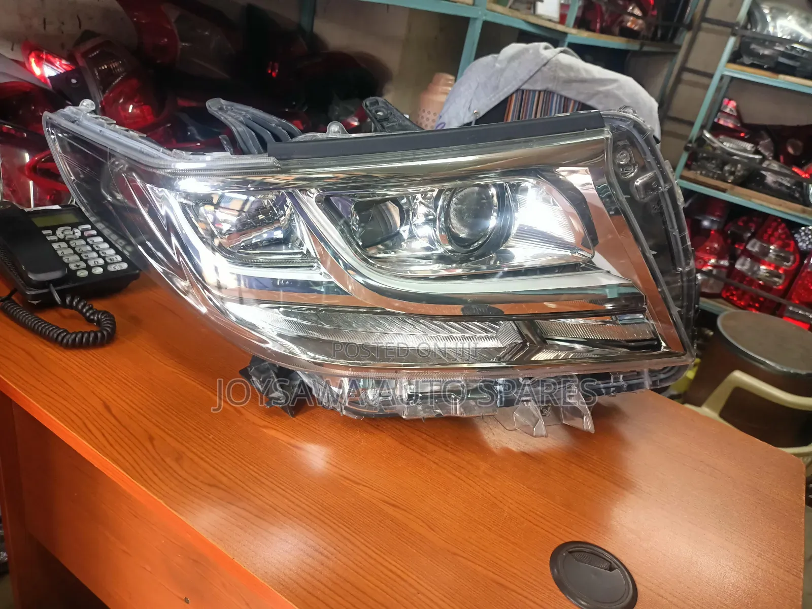 Toyota Alphard 2018 Model Headlight