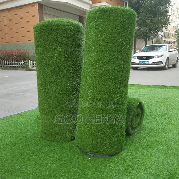 Home Outdoor Carpet; Natural Look Green Turf Mat for Lawn or Balcony