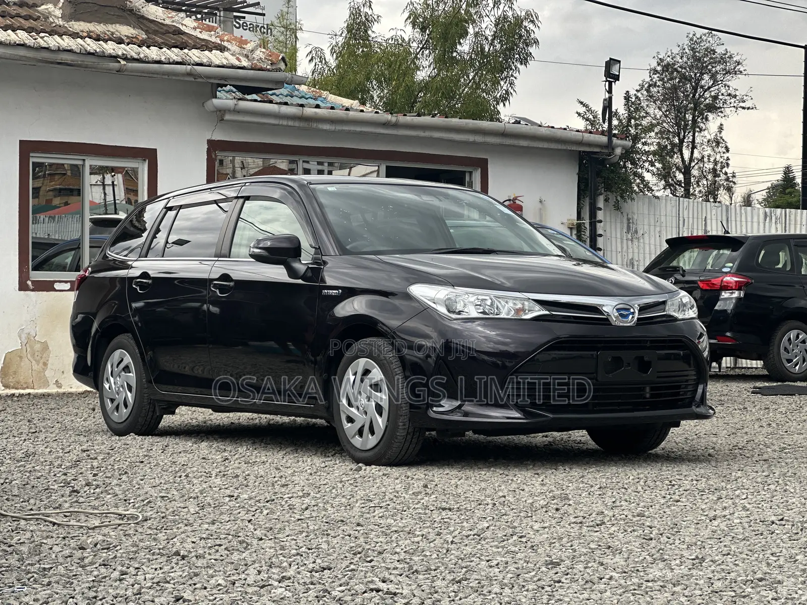 Toyota Corolla Fielder 1.5 Hybrid FWD 2018 Purple