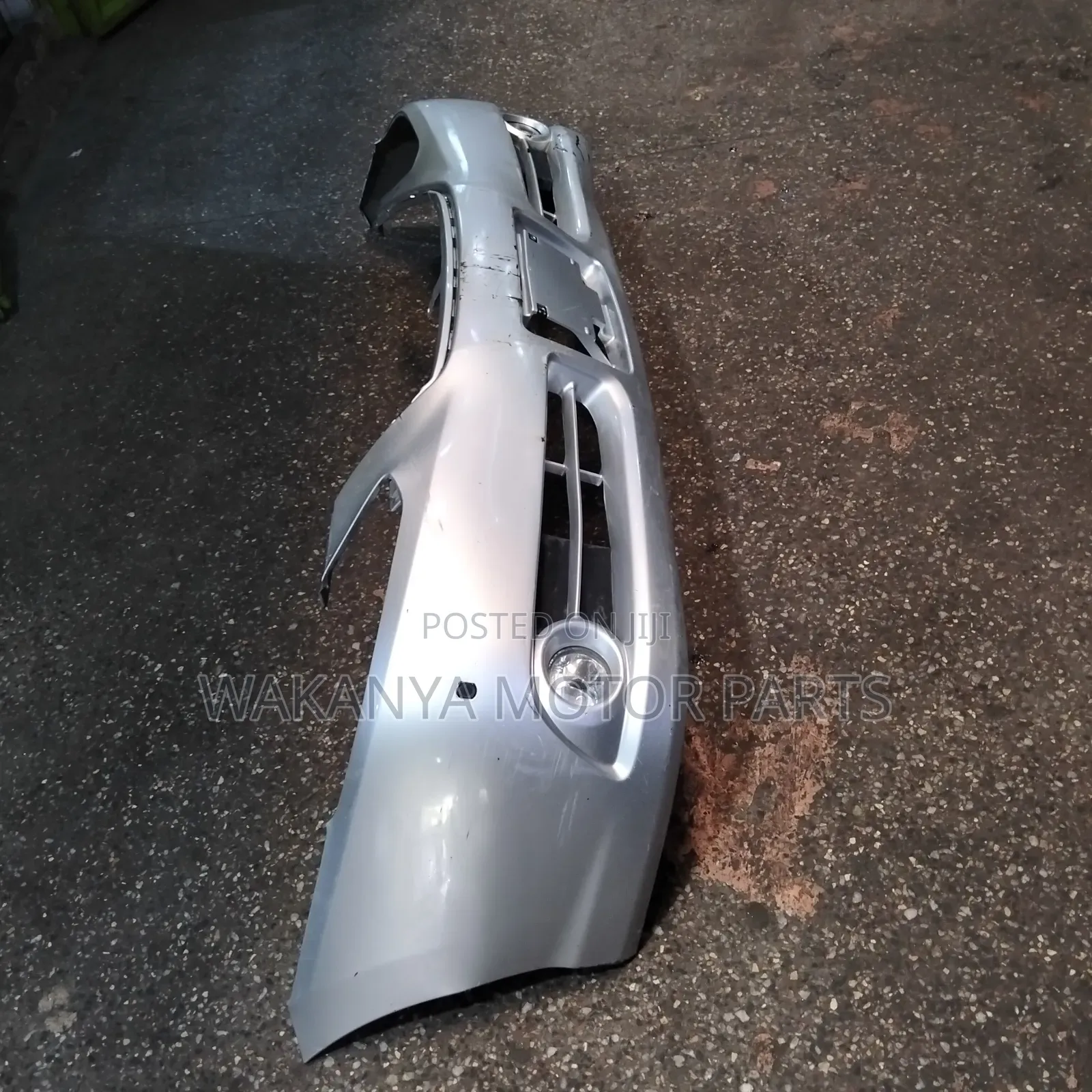 Toyota Caldina 2005/08 Front Bumper Complete With Fog Lamps, Ex Japan