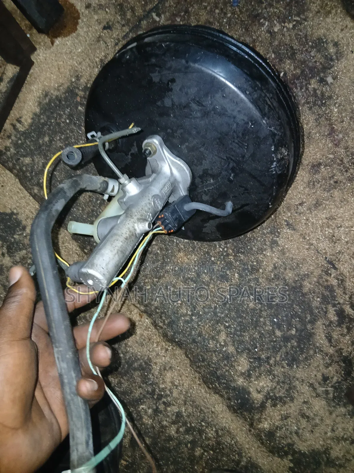 Toyota Ipsum Brake Booster and Brake Master Cylinder Complete