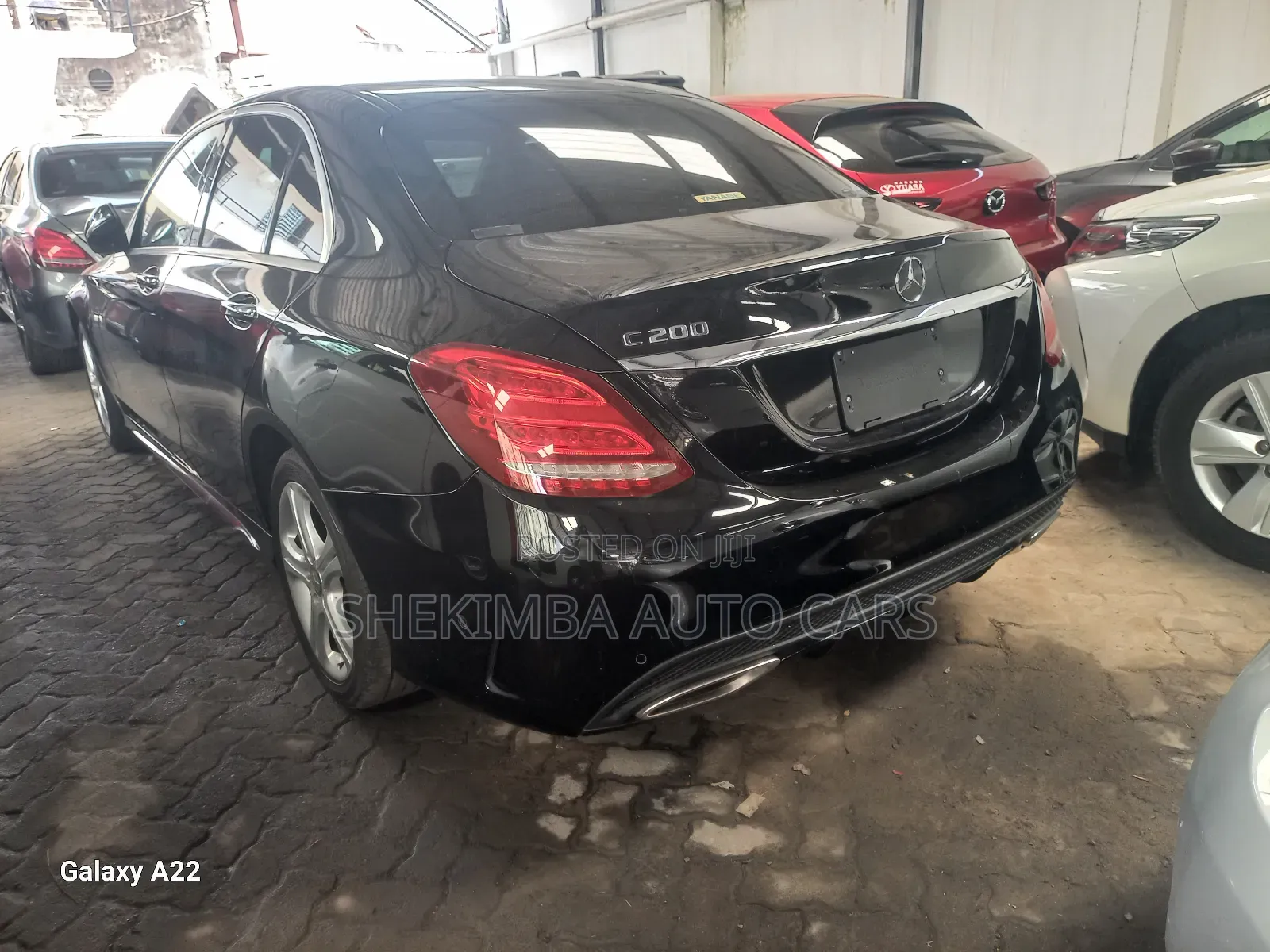 Mercedes-Benz C200 2018 Black