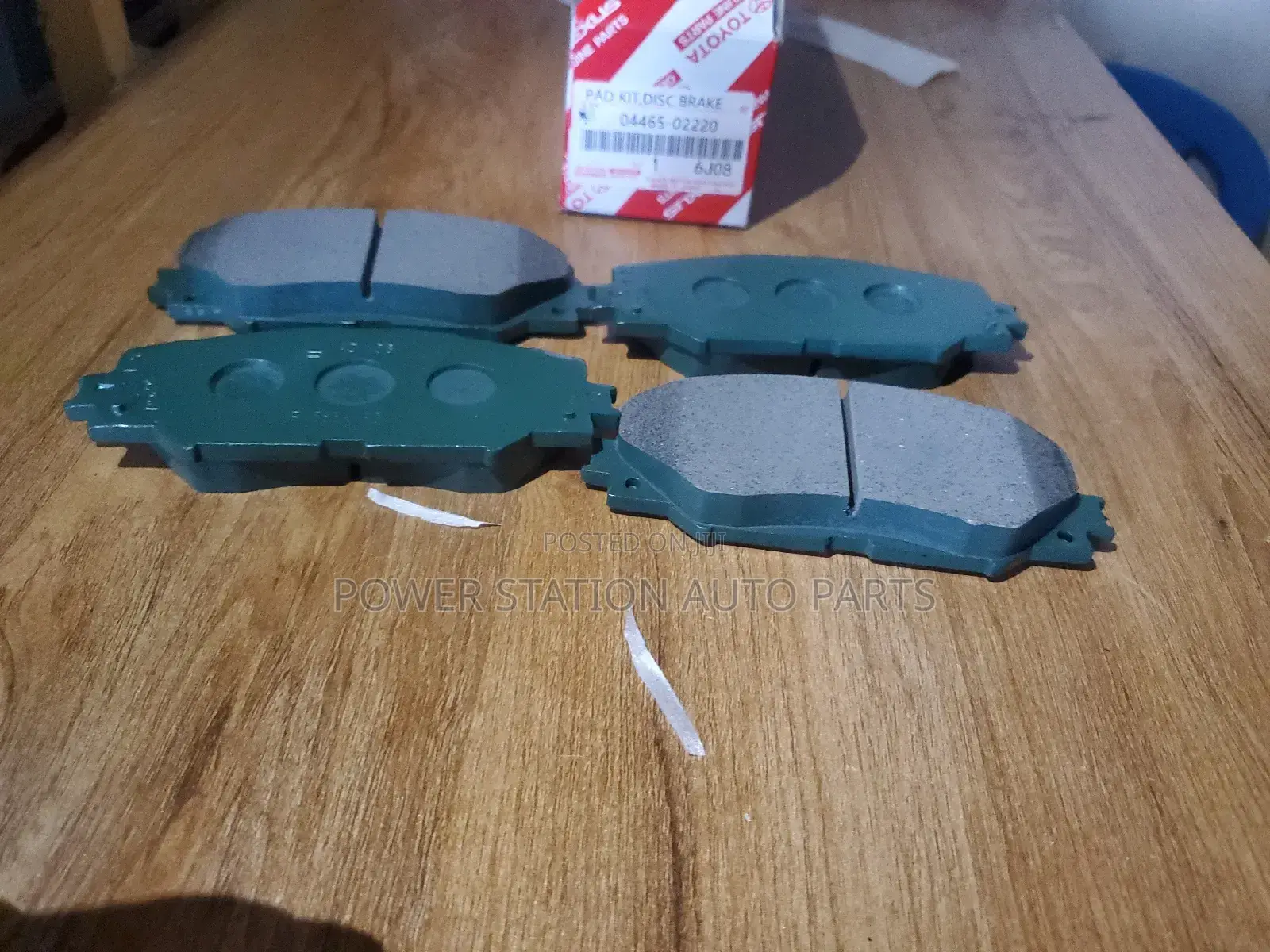 Brake Pads Toyota Voxy