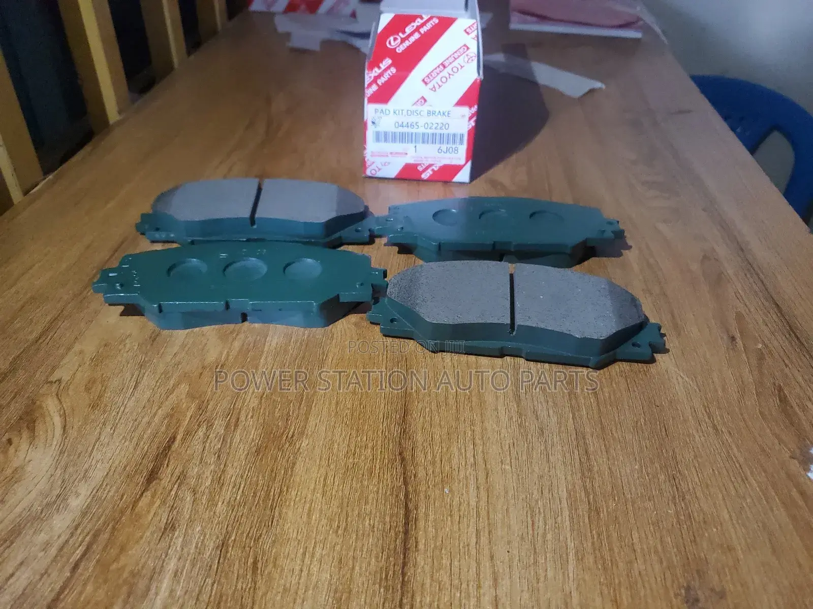 Brake Pads Toyota Noah