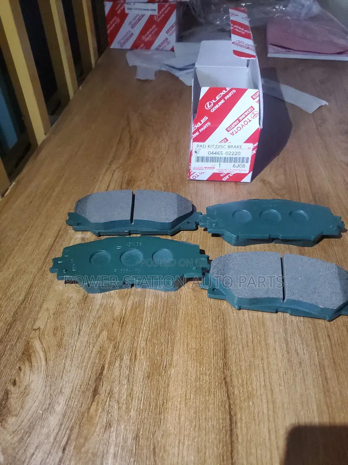 Brake Pads Toyota Premio 260, 240