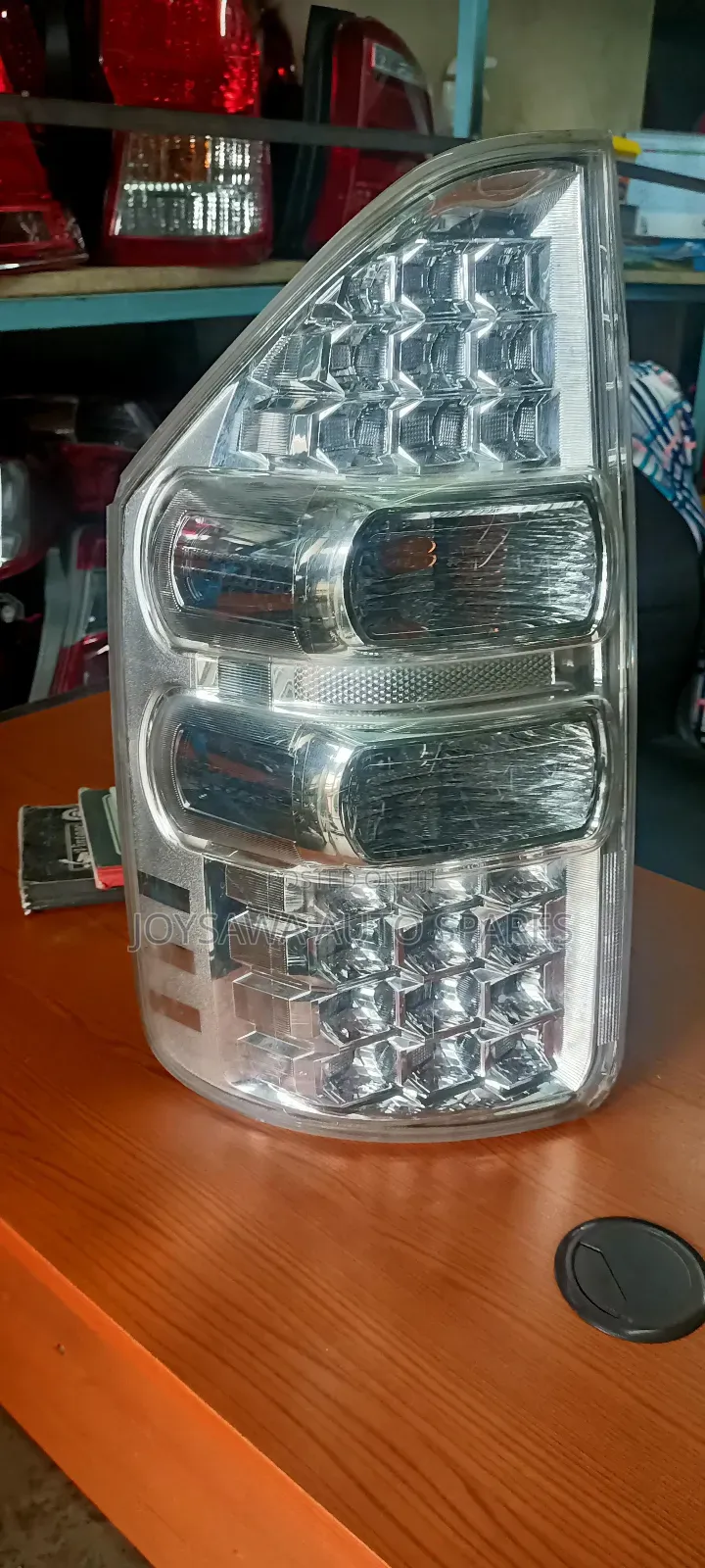 Toyota Noah 2012 Clear Taillight