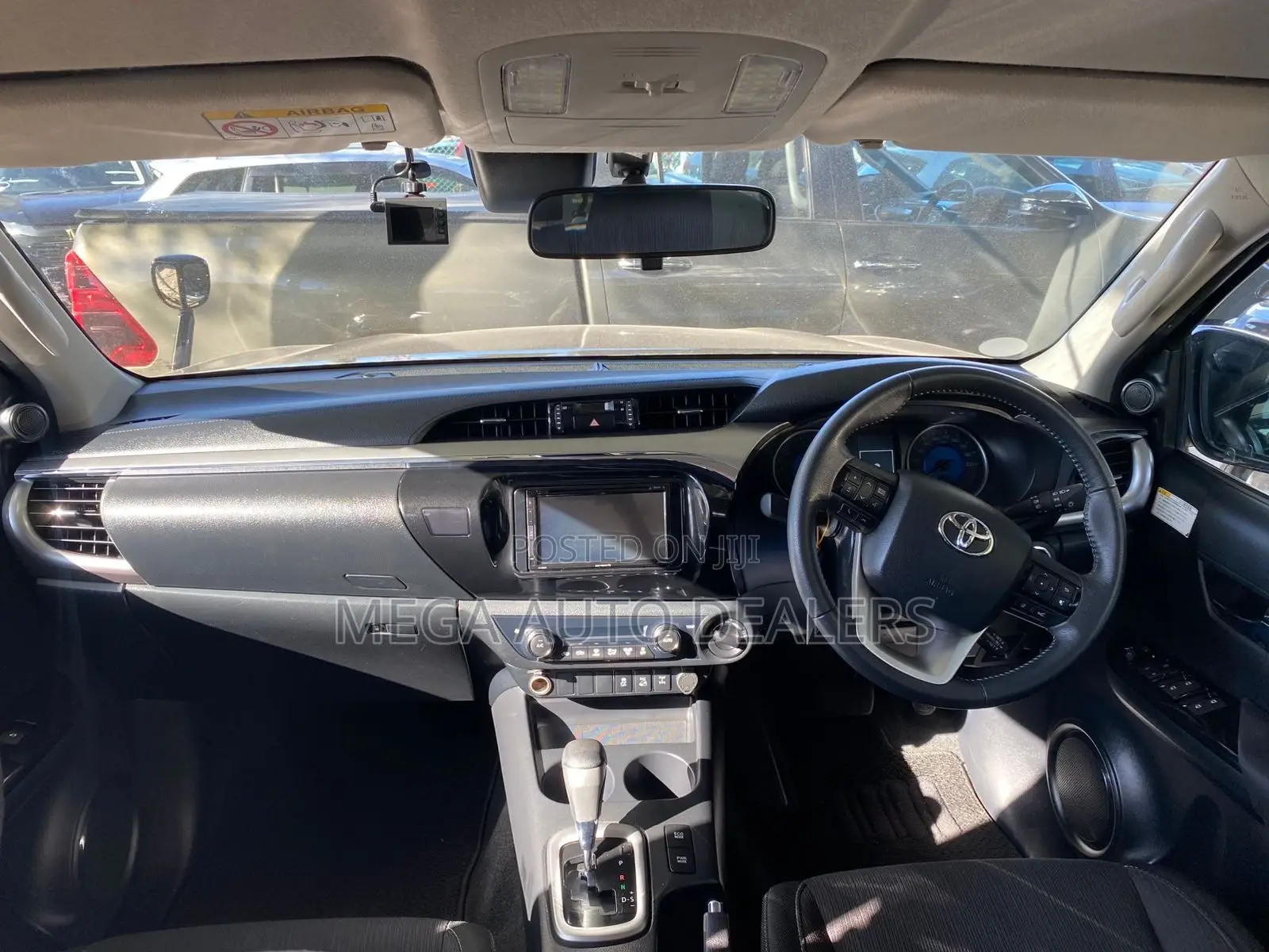 Toyota Hilux 2019 Black