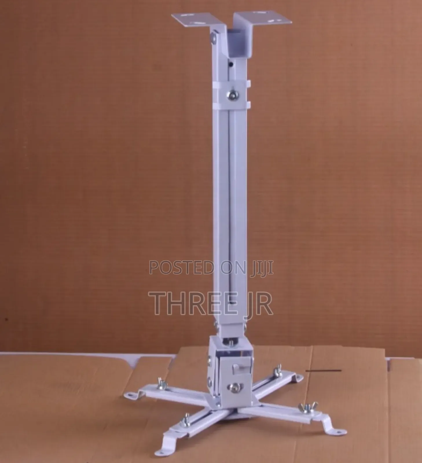 Height Adjustable Projector Mount for Wall and Ceiling