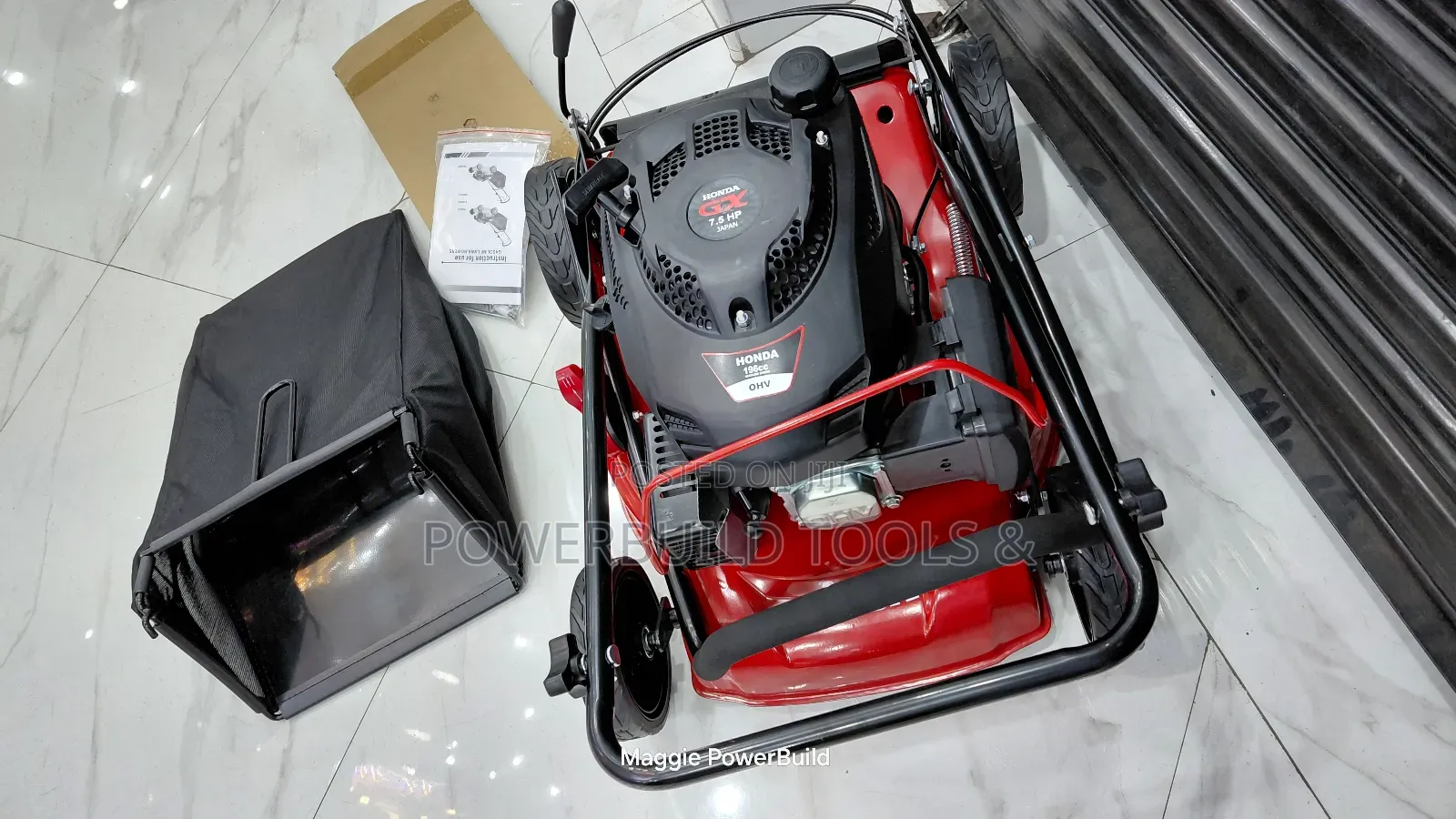 Honda 196cc 7.5hp Petrol Powered Lawnmower With Dust Collector