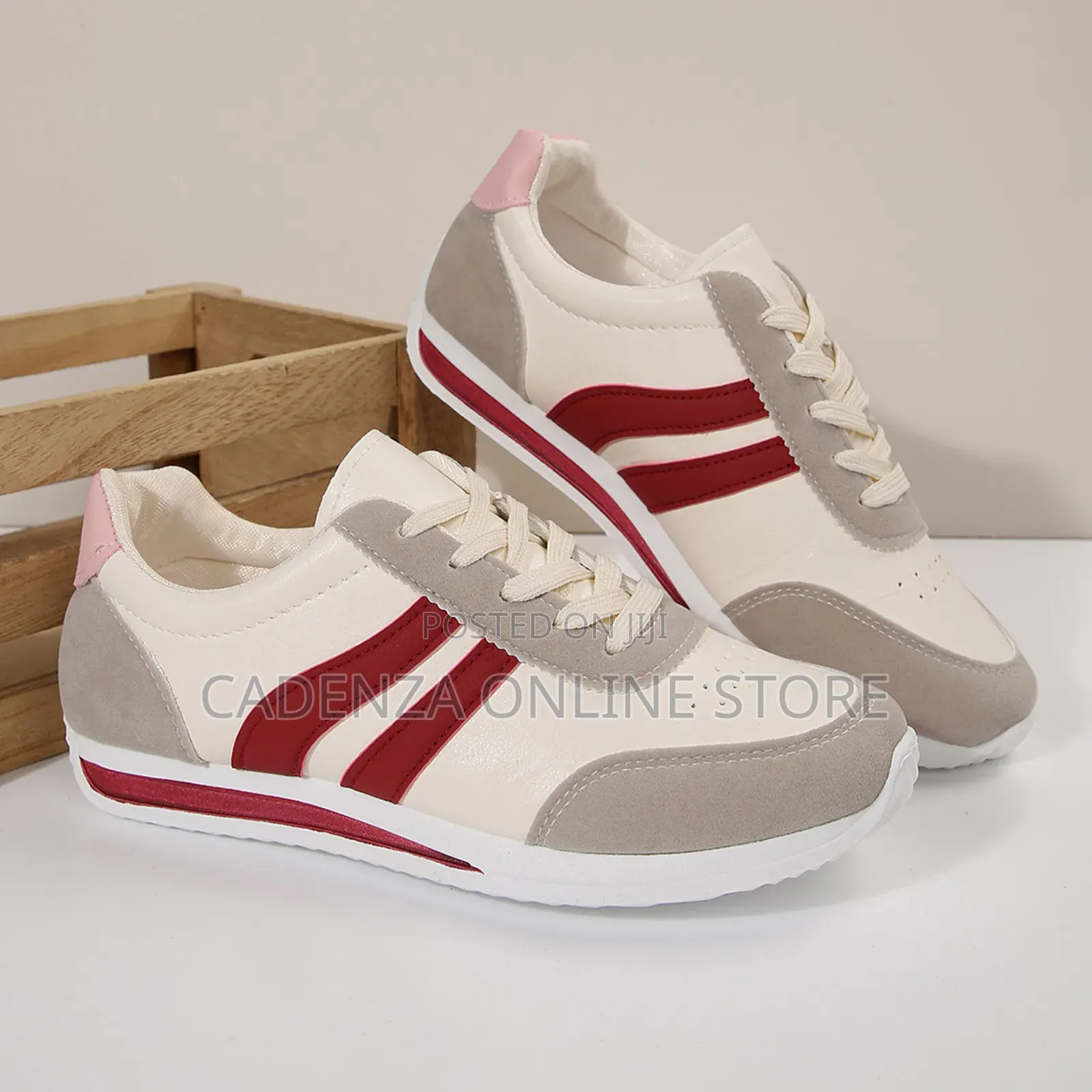 *Classic Sneakers *
*Quality *
*Size 38- 43*