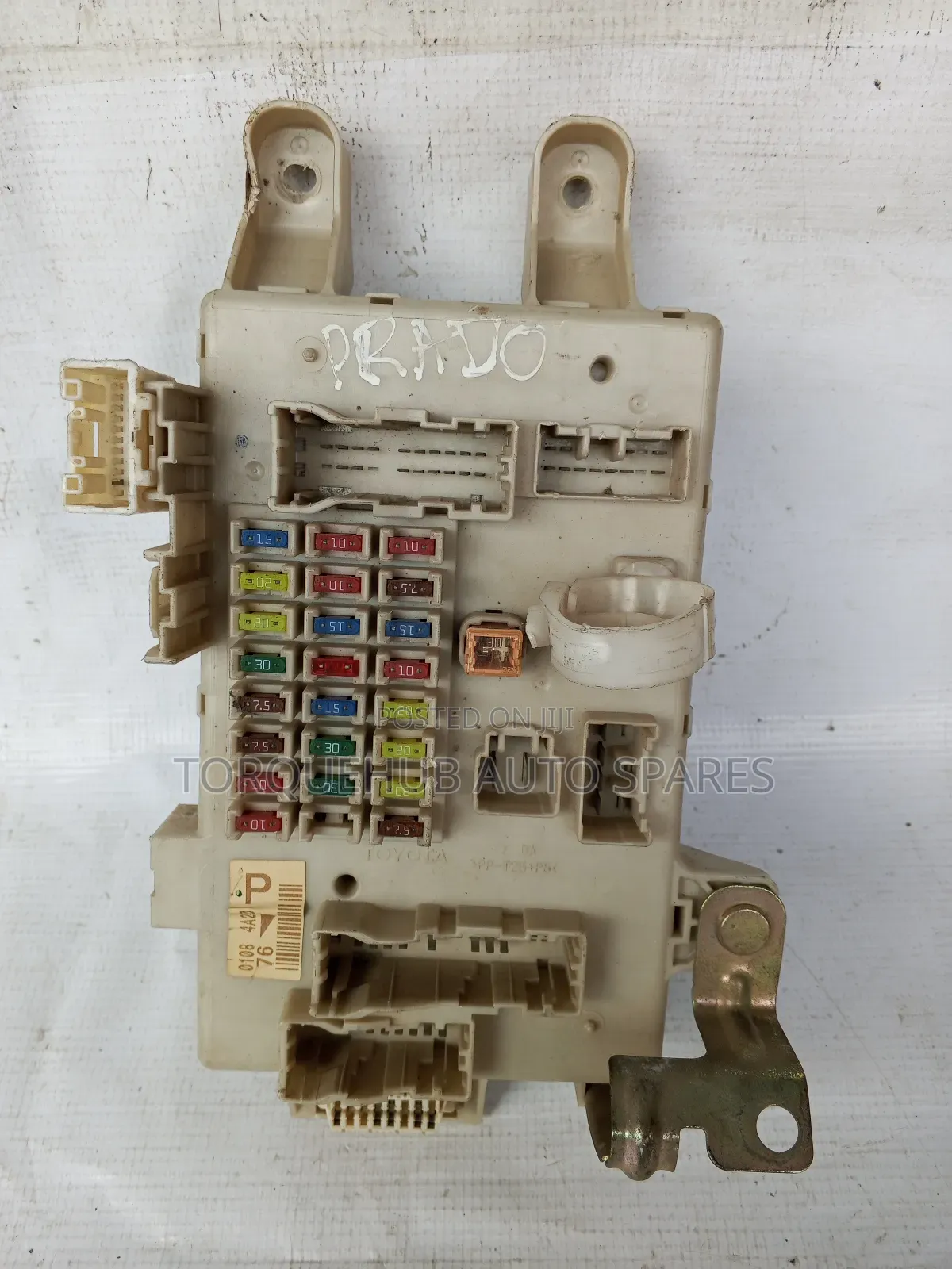 Toyota Land Cruiser Prado J120 Fusebox