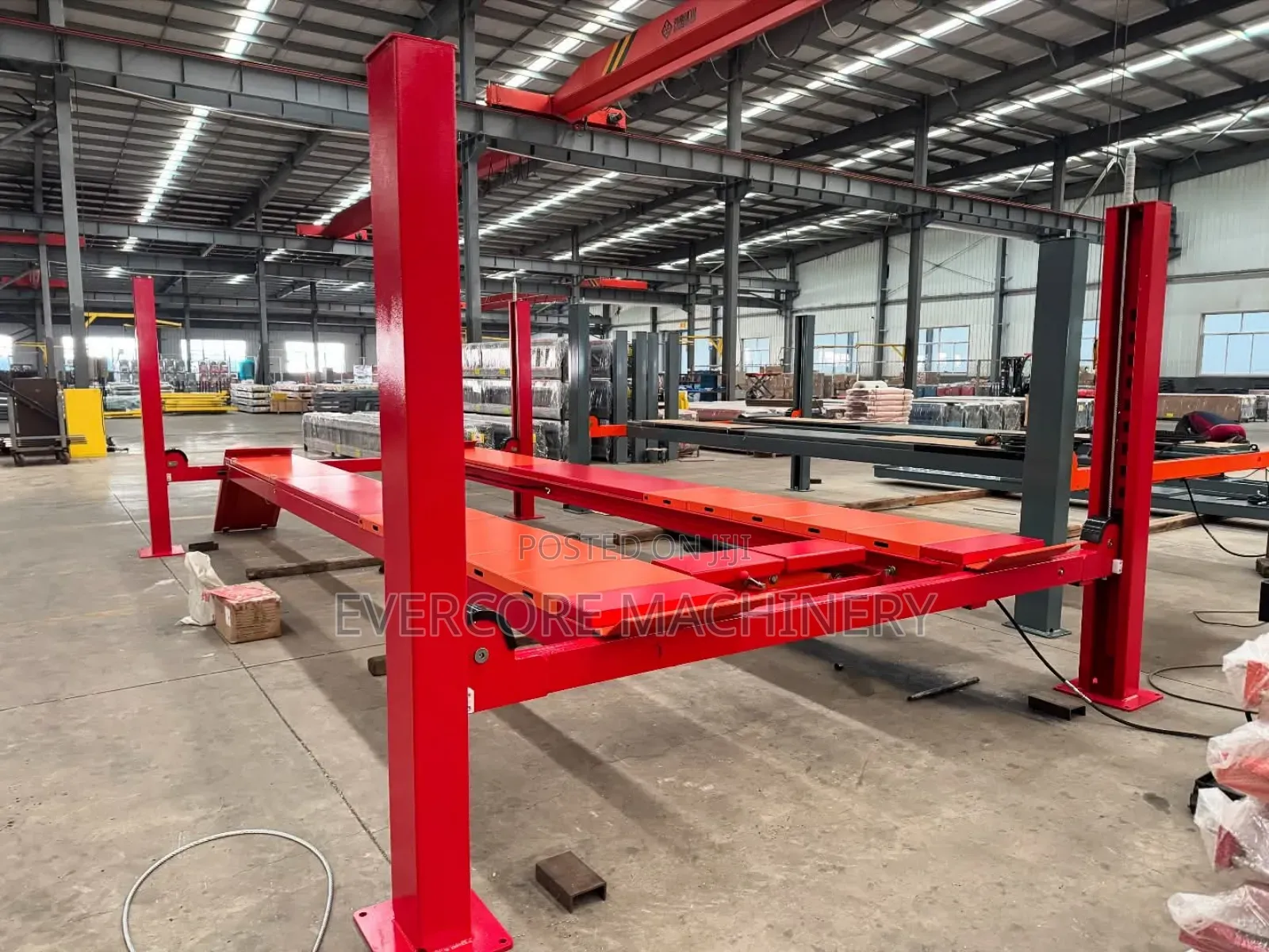 Commercial Four Post Carlift Machine 4000kg/4t Lifting Weight.