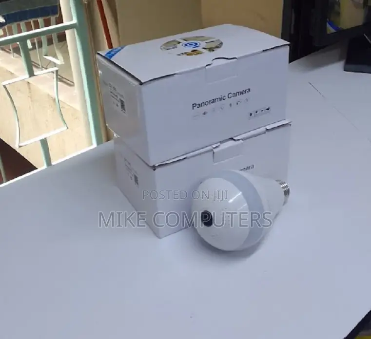 360° Panoramic View PTZ Wi-Fi CCTV Bulb Security Camera