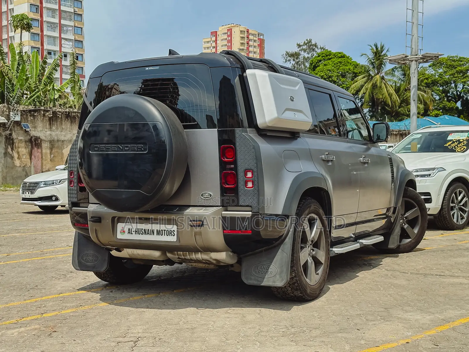 Land Rover Defender 2022 Gray