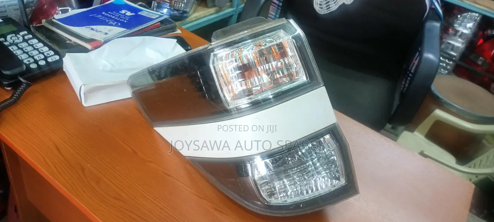 Toyota Vellfire 2012 Taillight