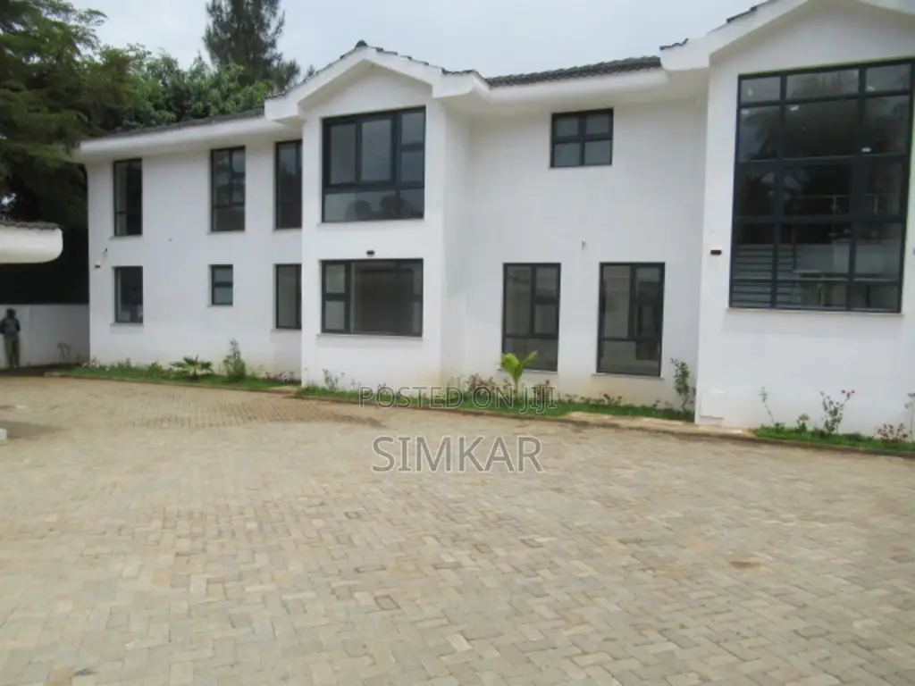 5bdrm House in Runda Estate for sale