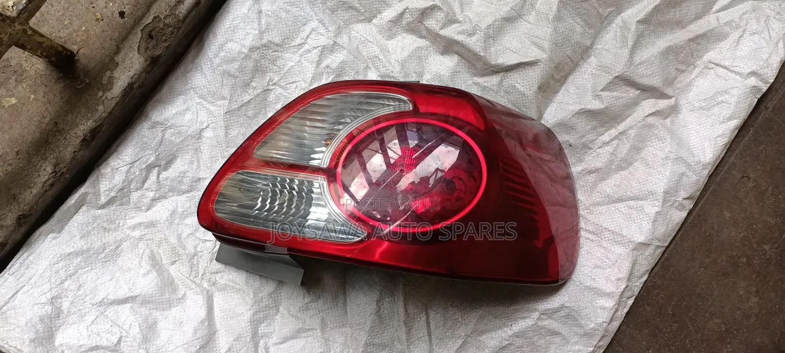 Toyota Porte 2008 Taillight