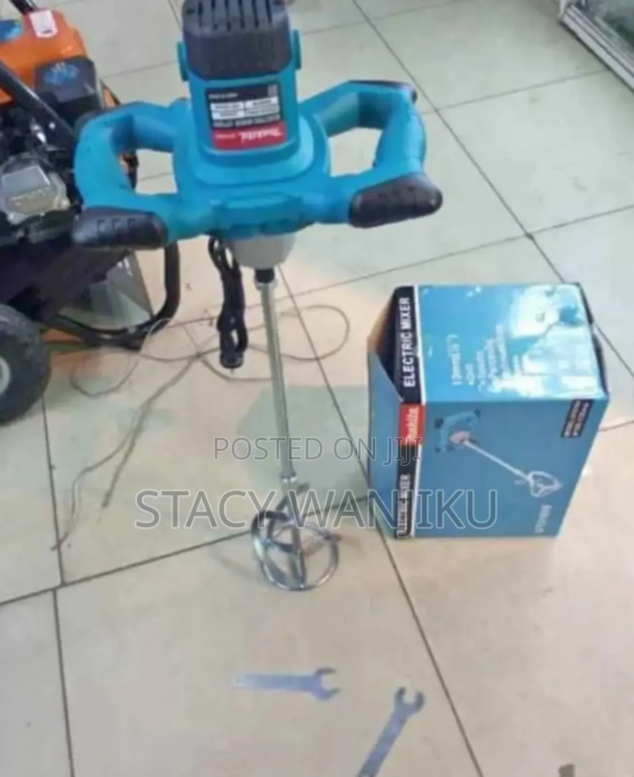 Makita Hand Paint Mixer Machine