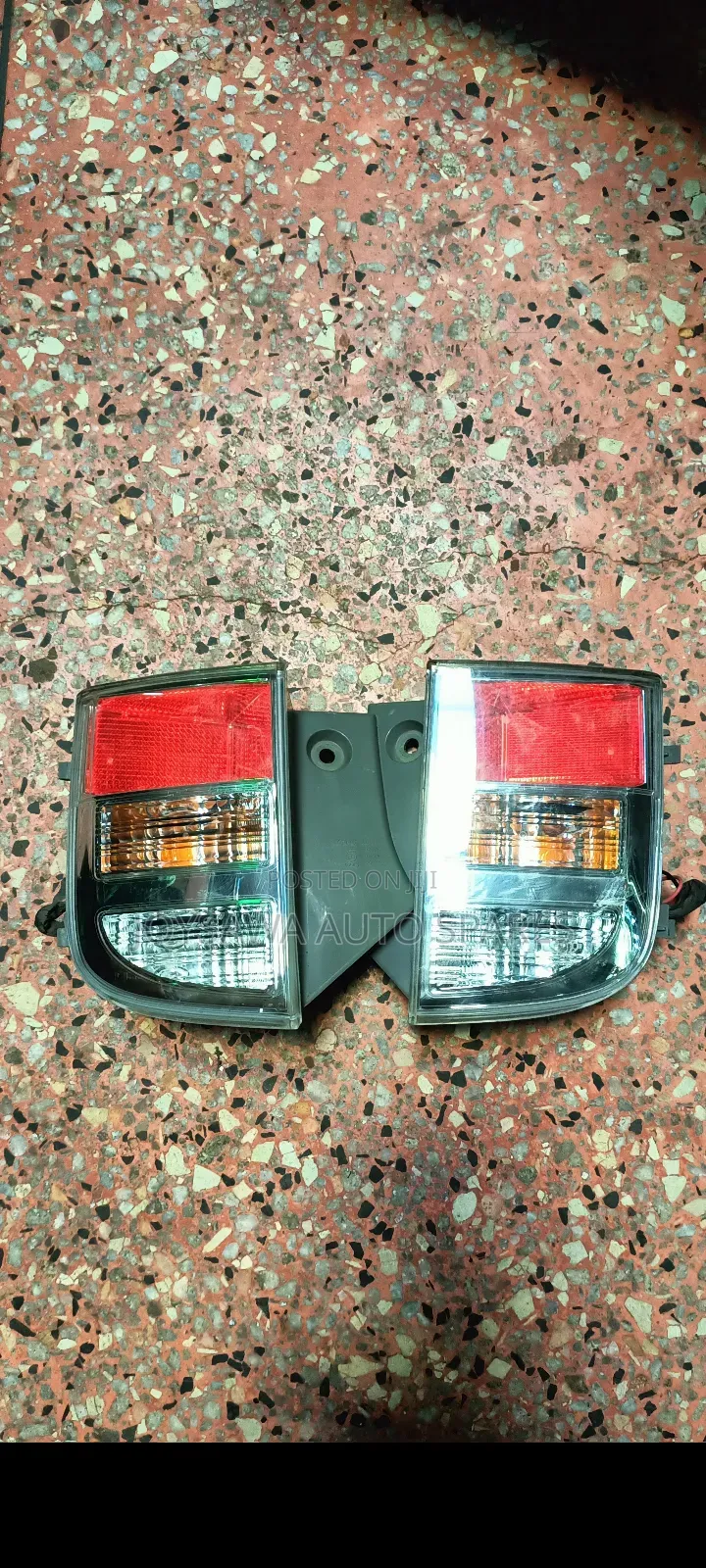 Toyota Isis 2012 Boot Light