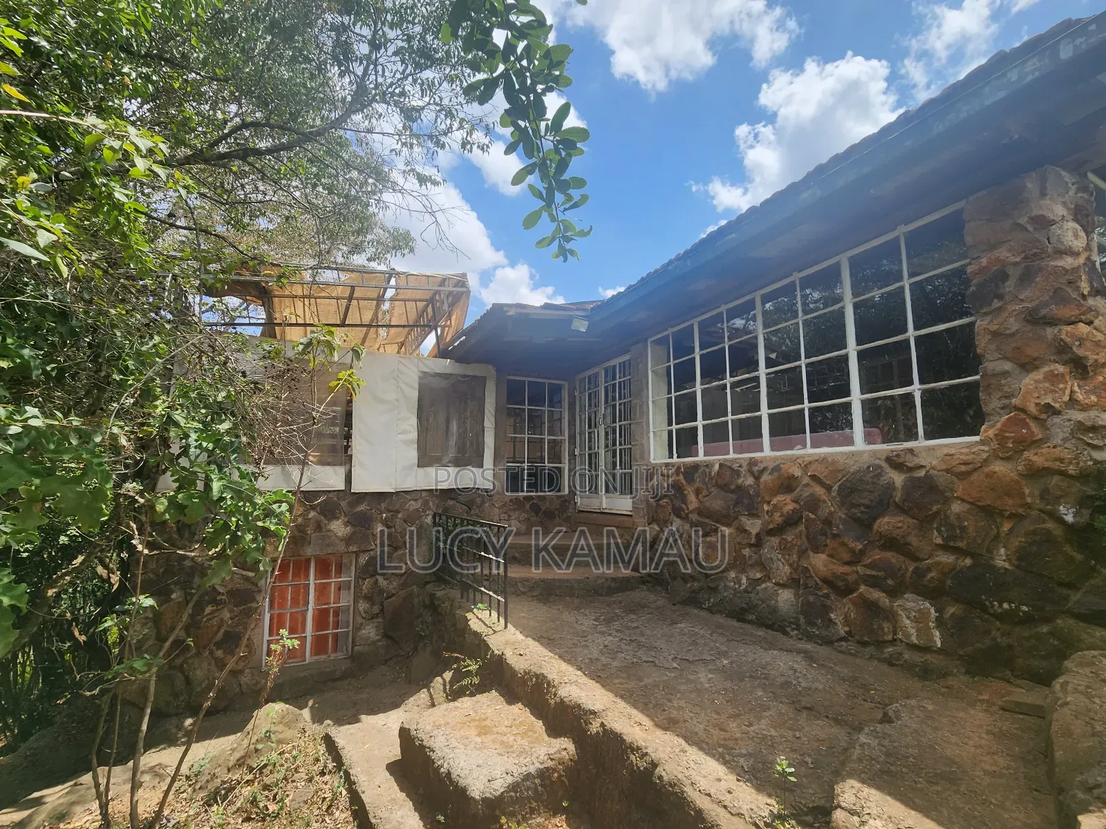 3⁄4 Acre Gem Fronting River and Nairobi National Park