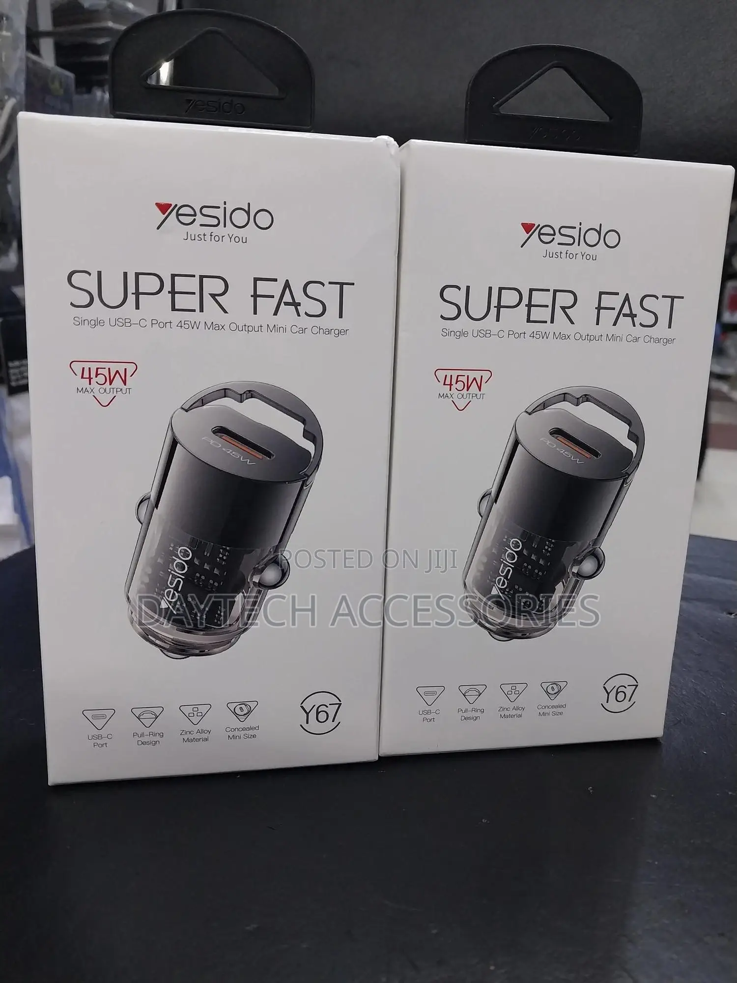 Yesido Y67 Pd45w Single Usb-C Zinc Alloy Mini Car Charger.
